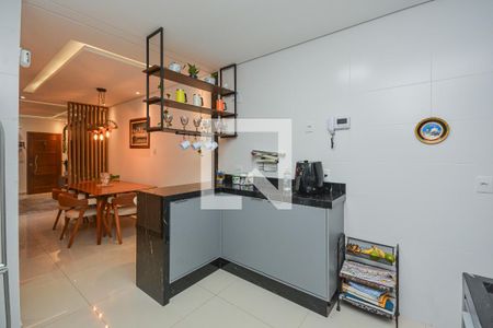 Cozinha de casa à venda com 3 quartos, 140m² em Jardim Sabara, São Paulo