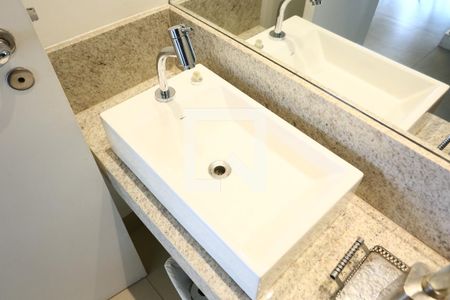 Lavabo de apartamento para alugar com 2 quartos, 84m² em Vila Andrade, São Paulo