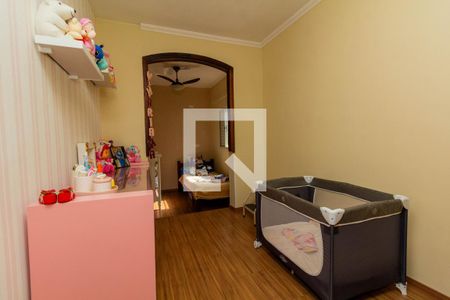 Quarto 1 de casa à venda com 3 quartos, 140m² em Chácara Seis de Outubro, São Paulo