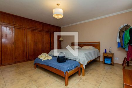 Quarto 3 de casa à venda com 3 quartos, 140m² em Chácara Seis de Outubro, São Paulo