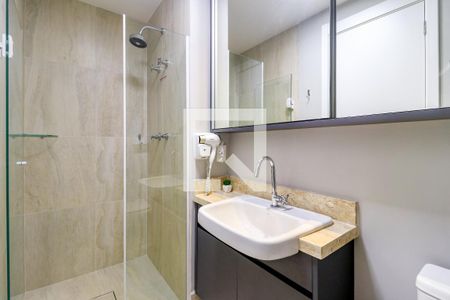 Banheiro de kitnet/studio à venda com 1 quarto, 24m² em Campo Belo, São Paulo