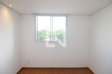 Quarto 1 de apartamento para alugar com 2 quartos, 38m² em Vila Santa Maria, São Paulo