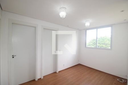 Sala / Cozinha de apartamento para alugar com 2 quartos, 38m² em Vila Santa Maria, São Paulo