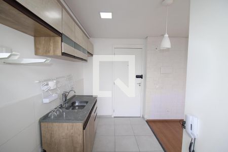 Sala / Cozinha de apartamento para alugar com 2 quartos, 38m² em Vila Santa Maria, São Paulo