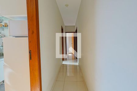 Corredor de apartamento à venda com 3 quartos, 57m² em Pampulha, Belo Horizonte