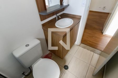 Banheiro de apartamento para alugar com 2 quartos, 65m² em Jardim Maria Rosa, Taboão da Serra