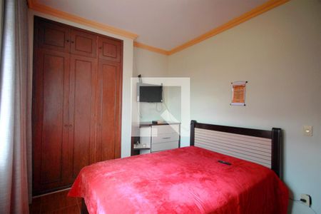 Quarto 1 de apartamento à venda com 2 quartos, 80m² em Santa Tereza, Belo Horizonte