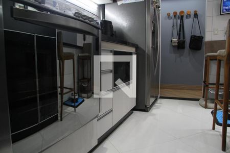Cozinha de apartamento à venda com 3 quartos, 89m² em Jardim Aida, Guarulhos