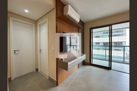 Sala/Cozinha de apartamento à venda com 1 quarto, 44m² em Indianópolis, São Paulo