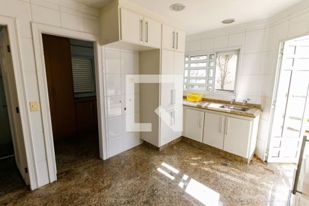 Área de Serviço de casa de condomínio à venda com 5 quartos, 1100m² em Residencial Morumbi, São Paulo
