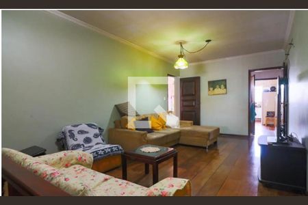 Casa à venda com 3 quartos, 210m² em Campo Belo, São Paulo