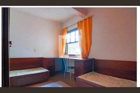 Casa à venda com 3 quartos, 210m² em Campo Belo, São Paulo