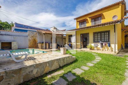 Área Externa de casa à venda com 3 quartos, 162m² em Vargem Grande, Rio de Janeiro