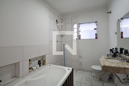 Banheiro da Suíte - Casa1 de casa à venda com 5 quartos, 264m² em Parque Jaçatuba, Santo André