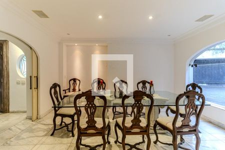 Sala 4 de casa à venda com 5 quartos, 600m² em Pacaembu, São Paulo