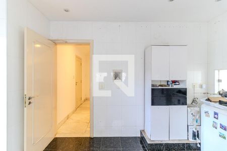 Cozinha de casa à venda com 5 quartos, 600m² em Pacaembu, São Paulo