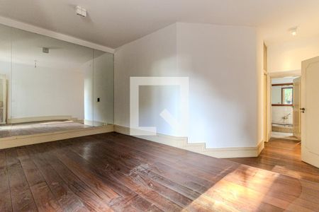 Suíte 3 de casa à venda com 5 quartos, 600m² em Pacaembu, São Paulo