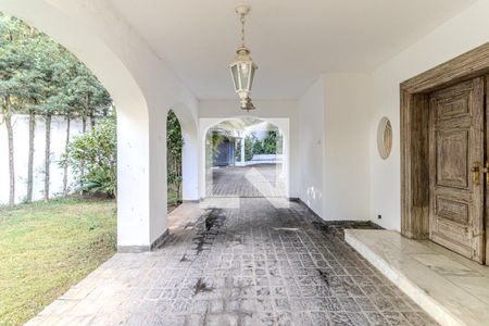 Entrada de casa à venda com 5 quartos, 600m² em Pacaembu, São Paulo