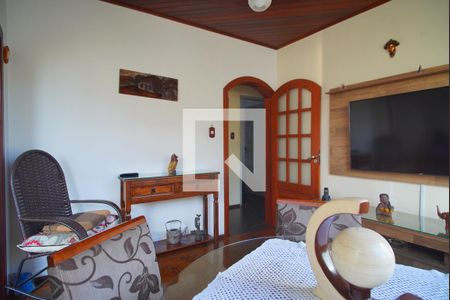 Sala de apartamento à venda com 3 quartos, 75m² em Passo D’areia, Porto Alegre