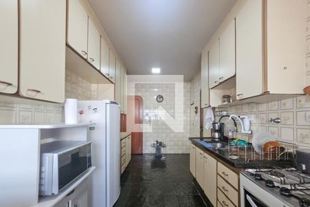 Cozinha de apartamento para alugar com 3 quartos, 190m² em Barra Funda, Guarujá