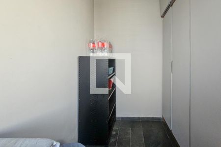 Área de serviço - Quarto de apartamento para alugar com 3 quartos, 190m² em Barra Funda, Guarujá