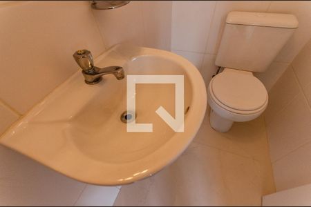 Lavabo de apartamento para alugar com 3 quartos, 103m² em Vila Albertina, São Paulo