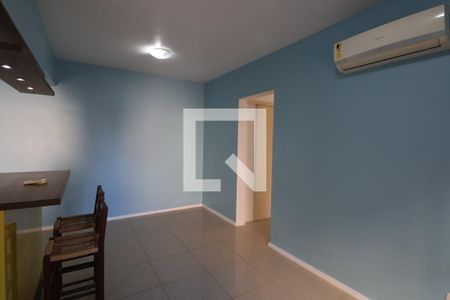 Sala de apartamento à venda com 2 quartos, 58m² em Marechal Rondon, Canoas