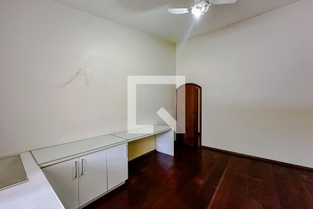 Quarto  de casa à venda com 3 quartos, 400m² em Jardim Analia Franco, São Paulo