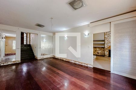 Sala de casa para alugar com 3 quartos, 400m² em Jardim Analia Franco, São Paulo