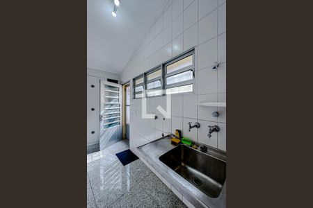 Área de Serviço de casa à venda com 3 quartos, 400m² em Jardim Analia Franco, São Paulo