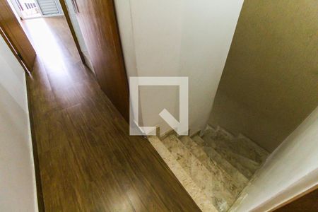 Hall de casa de condomínio à venda com 2 quartos, 82m² em Vila Carmosina, São Paulo