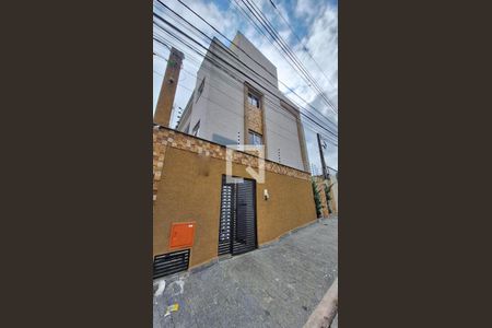 Fachada de casa de condomínio à venda com 2 quartos, 36m² em Itaquera, São Paulo