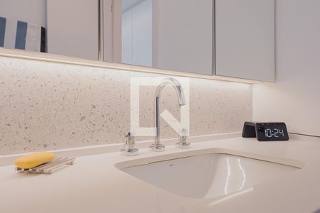 Banheiro da Suíte 2 de apartamento à venda com 3 quartos, 124m² em Jardim Paulistano, São Paulo