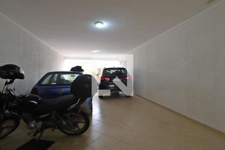 Garagem de apartamento à venda com 2 quartos, 76m² em Jardim Cristiane, Santo André