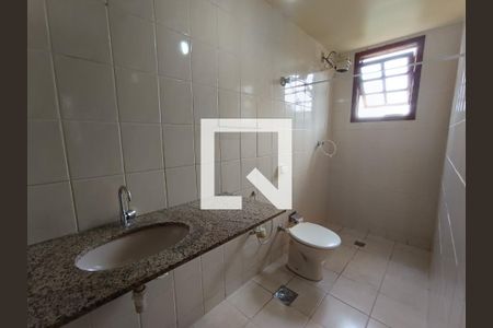 Casa para alugar com 2 quartos, 104m² em Floramar, Belo Horizonte