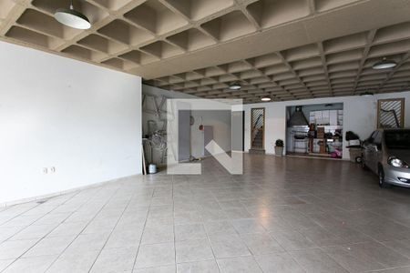 Garagem de casa para alugar com 3 quartos, 302m² em Chácara Seis de Outubro, São Paulo