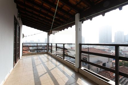 Varanda de casa para alugar com 3 quartos, 302m² em Chácara Seis de Outubro, São Paulo