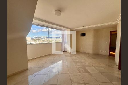 Sala de apartamento à venda com 4 quartos, 205m² em Padre Eustáquio, Belo Horizonte