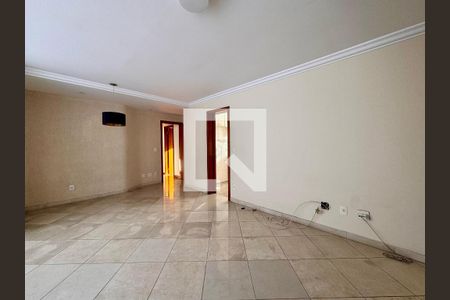 Sala de apartamento à venda com 4 quartos, 205m² em Padre Eustáquio, Belo Horizonte