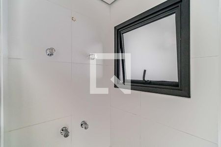Banheiro de apartamento à venda com 1 quarto, 35m² em Vila Sonia, São Paulo