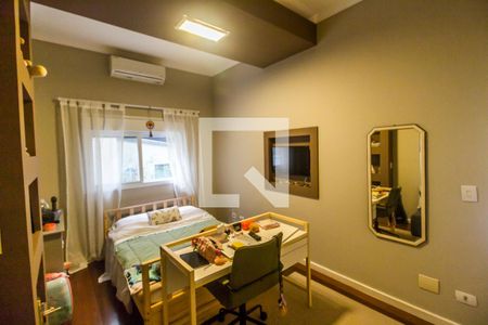 Quarto 2 de casa de condomínio à venda com 4 quartos, 350m² em Alphaville, Santana de Parnaíba