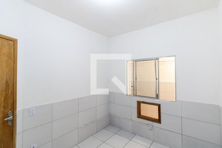 Quarto de apartamento para alugar com 1 quarto, 30m² em Guaratiba, Rio de Janeiro