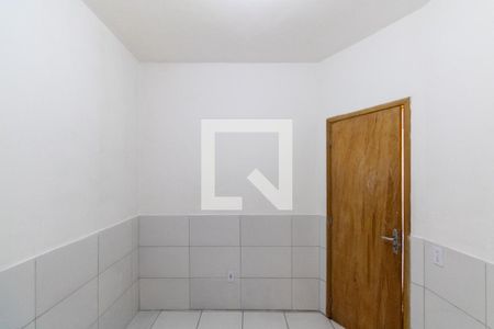 Quarto de apartamento para alugar com 1 quarto, 30m² em Guaratiba, Rio de Janeiro