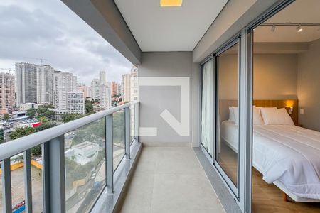 Varanda de kitnet/studio à venda com 1 quarto, 26m² em Vila Mariana, São Paulo