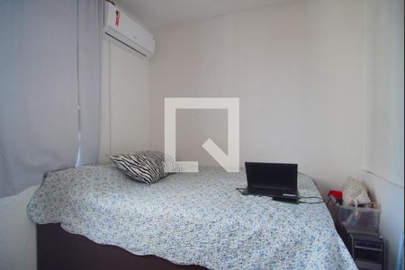 Quarto 2 de apartamento à venda com 2 quartos, 42m² em Sarandi, Porto Alegre