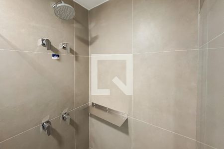 Banheiro de kitnet/studio à venda com 1 quarto, 26m² em Vila Mariana, São Paulo