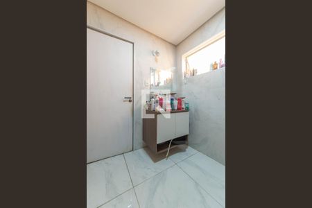 Banheiro da Suíte 1 de casa à venda com 3 quartos, 281m² em Parque Jabaquara, São Paulo