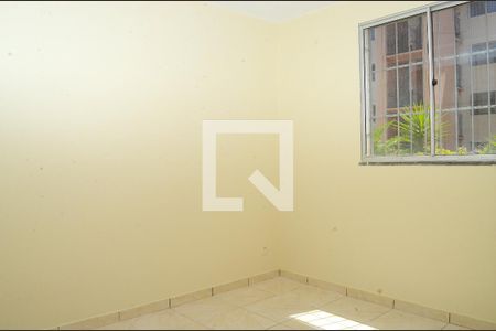 Quarto 1 de apartamento para alugar com 2 quartos, 51m² em Jardim Vitoria, Belo Horizonte