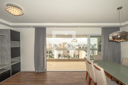 Sala de apartamento para alugar com 3 quartos, 120m² em Vila Olímpia, São Paulo