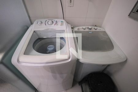 Área de Serviço de apartamento para alugar com 2 quartos, 47m² em Parque Sao Vicente, Santo André